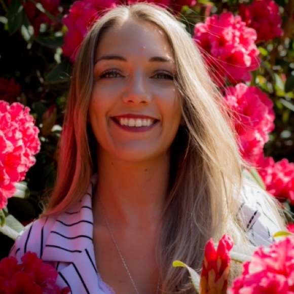 Meet your Posher, Shelby - Picture 1 of 1